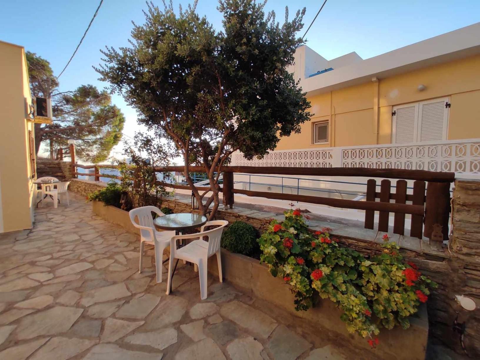 Politis Sudios Apartamento Batsi  Exterior foto
