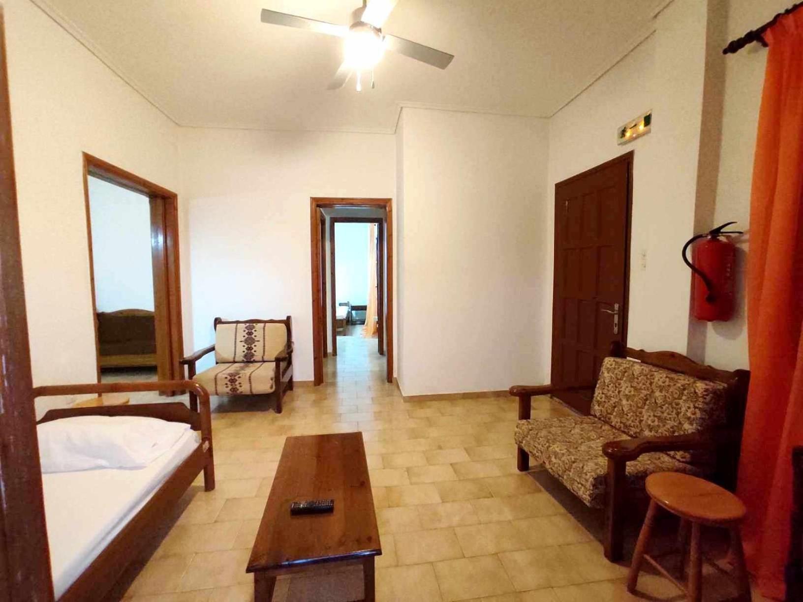 Politis Sudios Apartamento Batsi  Exterior foto