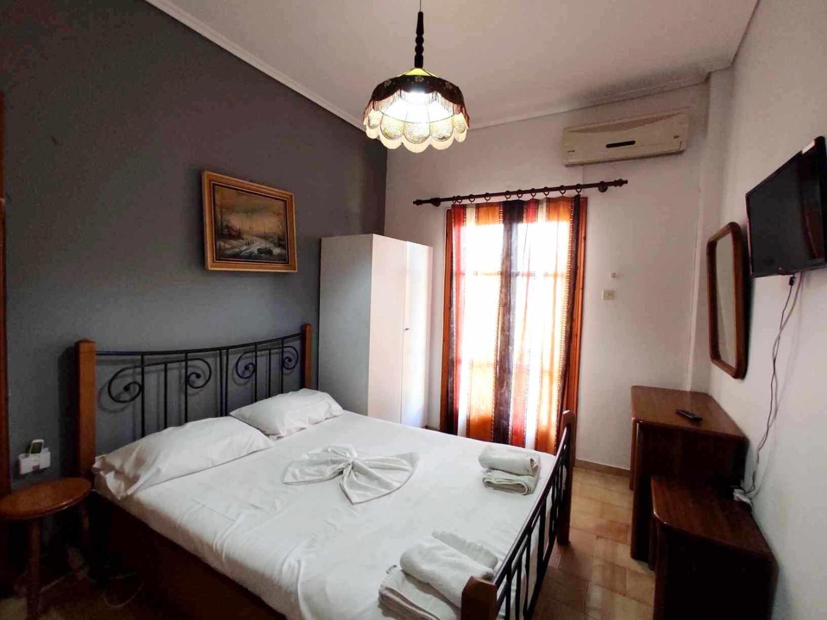 Politis Sudios Apartamento Batsi  Exterior foto