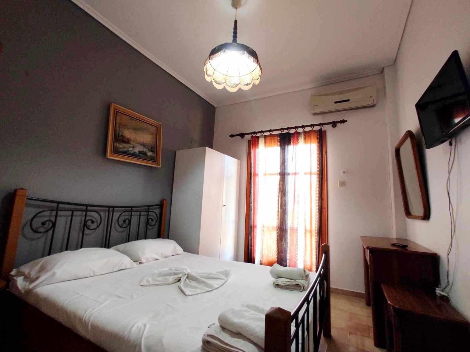 Politis Sudios Apartamento Batsi  Exterior foto