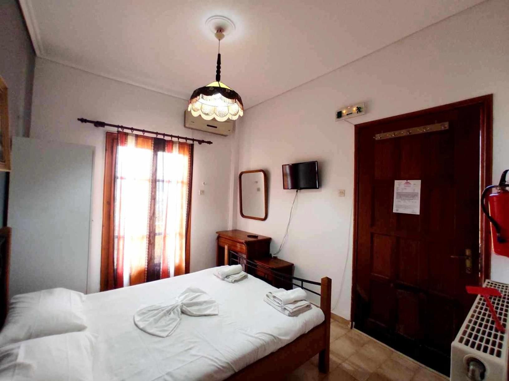 Politis Sudios Apartamento Batsi  Exterior foto