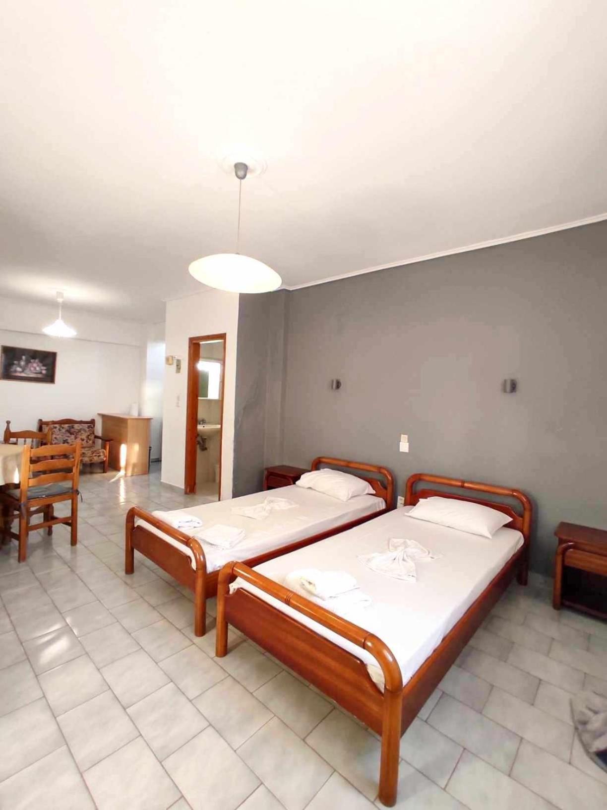 Politis Sudios Apartamento Batsi  Exterior foto