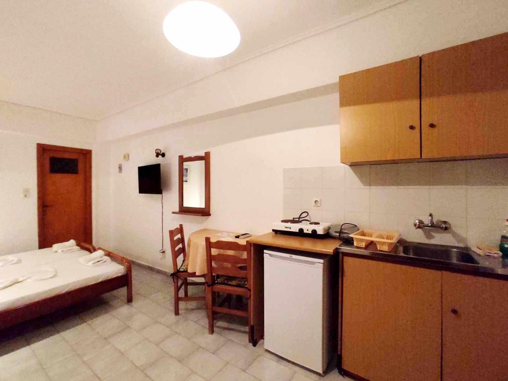 Politis Sudios Apartamento Batsi  Exterior foto