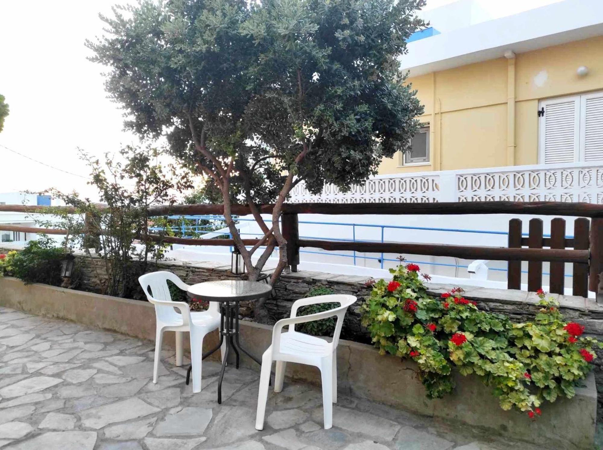 Politis Sudios Apartamento Batsi  Exterior foto